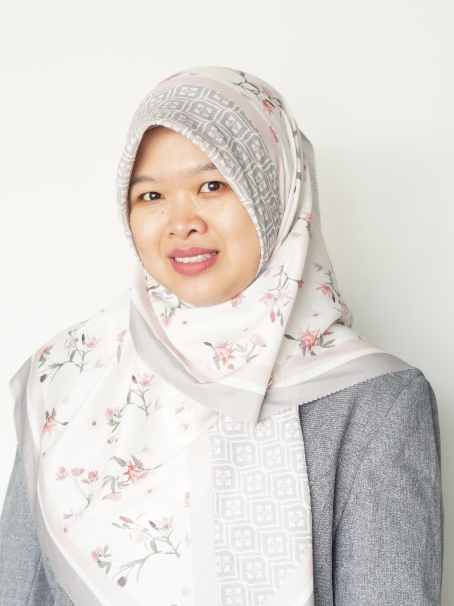 Aisyah Fitri Yuniasih, S.S.T., S.E., M.Si.